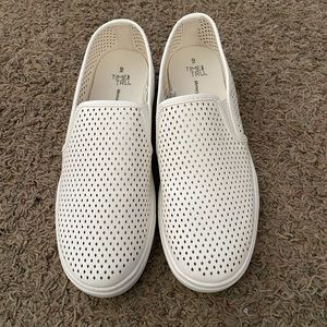 Time and tru memory foam slip ons